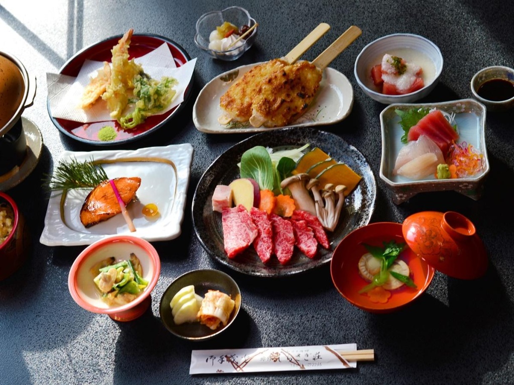 Ogute Lakeside Ryokan Shirasagiso