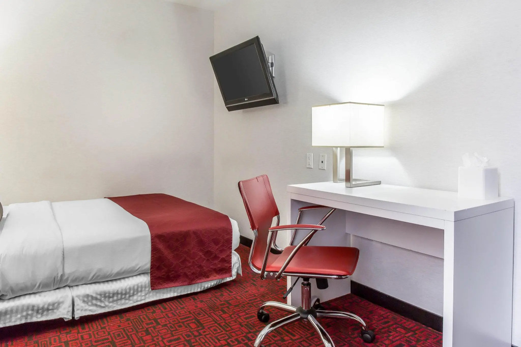 The Moore, New York City, a Member of Design Hotels