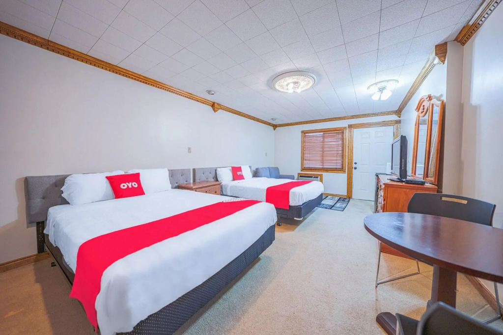 OYO Hotel Portland OR near Airport