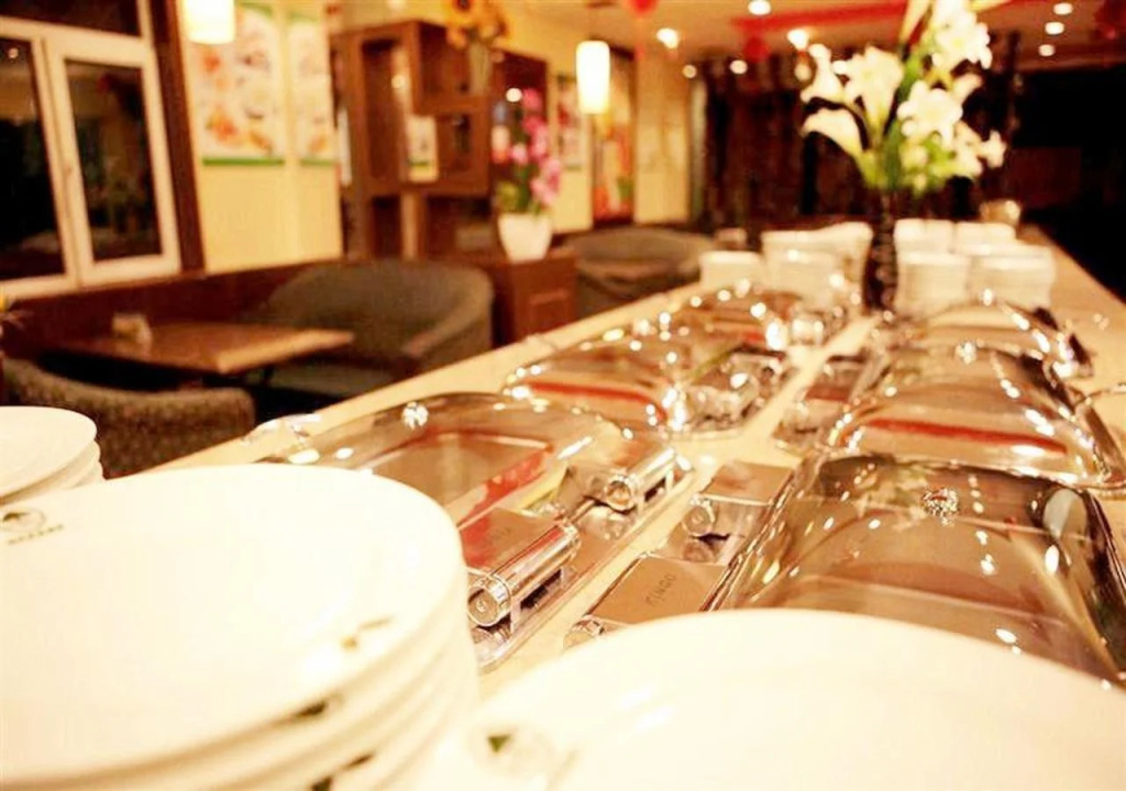 GreenTree Inn Shanghai Zhongshan Hutai Business Hotel