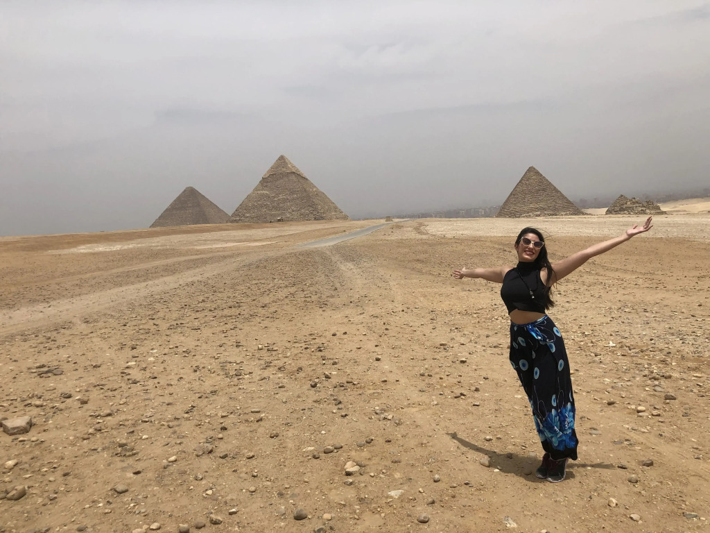 Grand pyramids view hotel