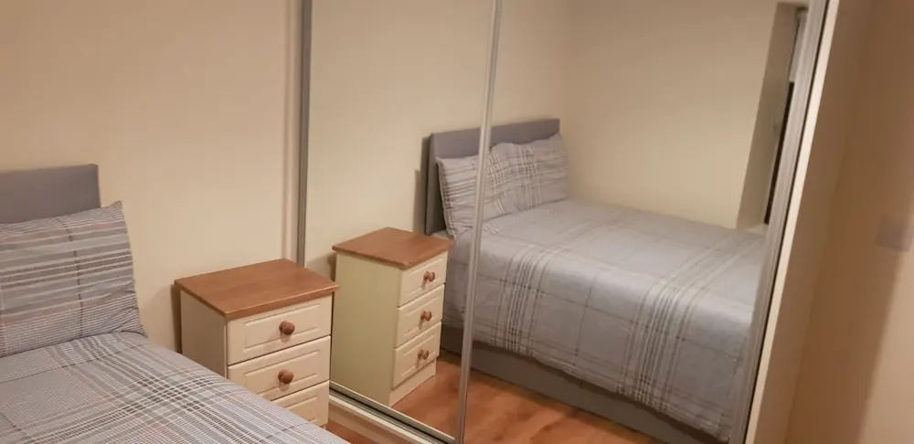 3 Bedroom newly furnished cork city