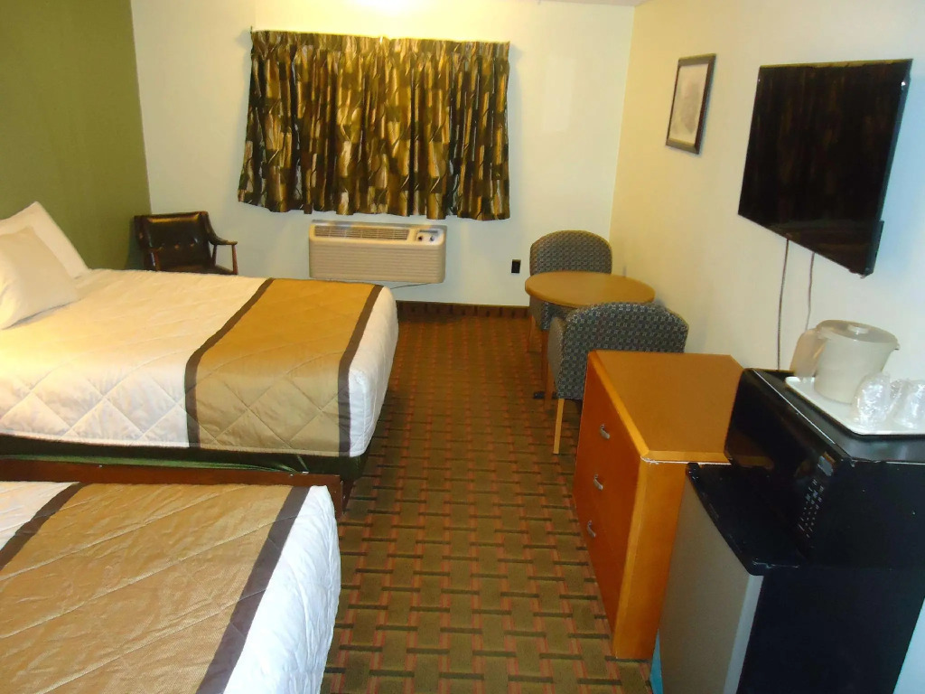 Knights Inn Paxinos Elysburg
