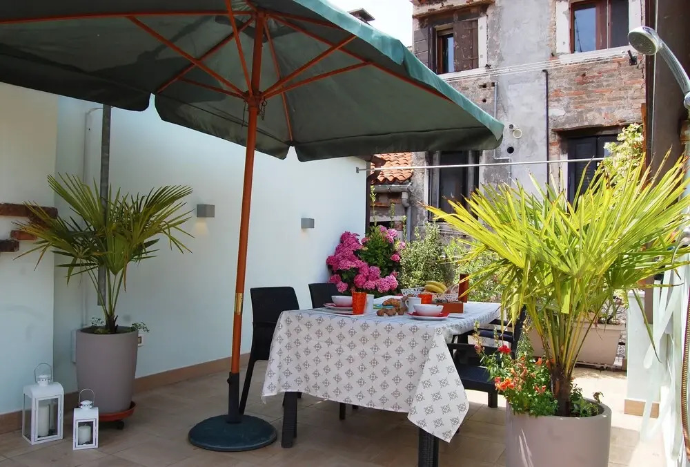 Loft with terrace 10 minutes from S Marco