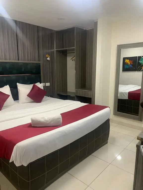 Отель Santino Grand Luxury Hotel