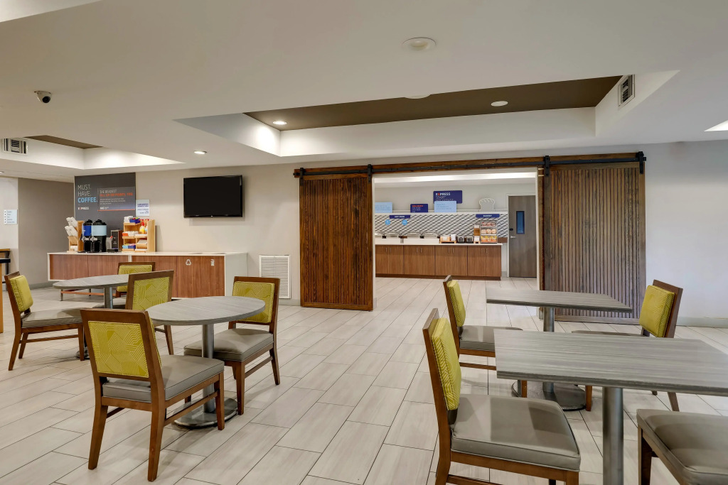 Holiday Inn Express & Suites Orangeburg by IHG