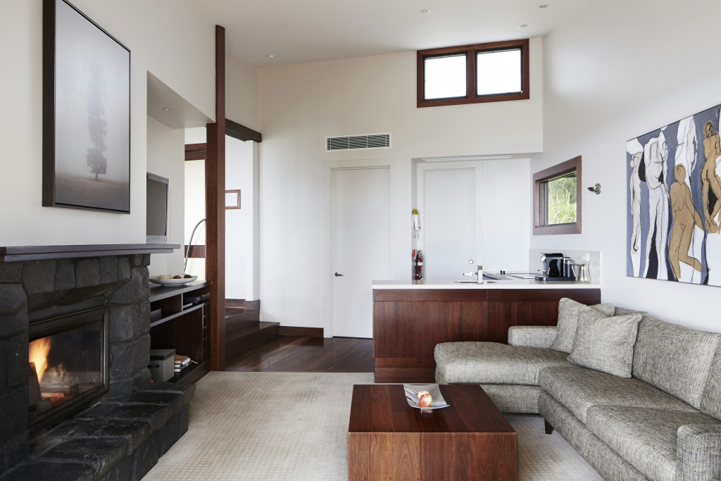 Spicers Peak Lodge