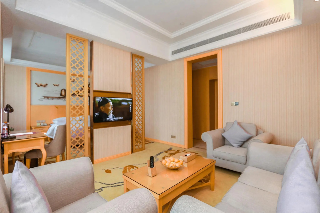 Vienna International Hotel (Zongguan Subway Station Hanxi Store