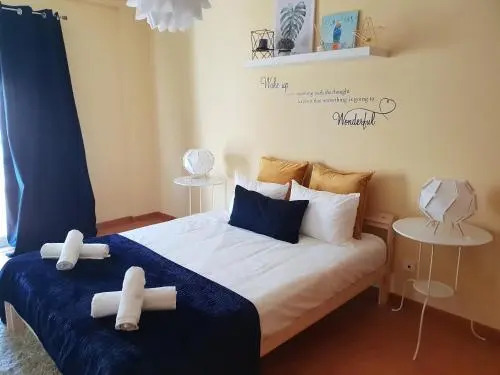 DOWNTOWN-GuestHouse
