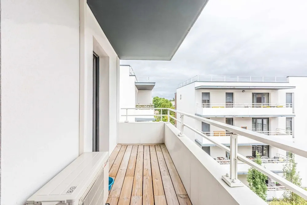 Spacious Apartment for 4 People in Bordeaux!