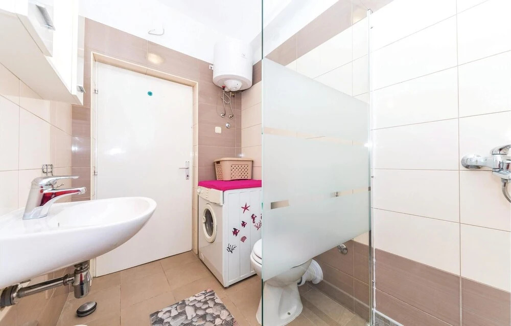 Beautiful Apartment in Trogir With 2 Bedrooms and Wifi