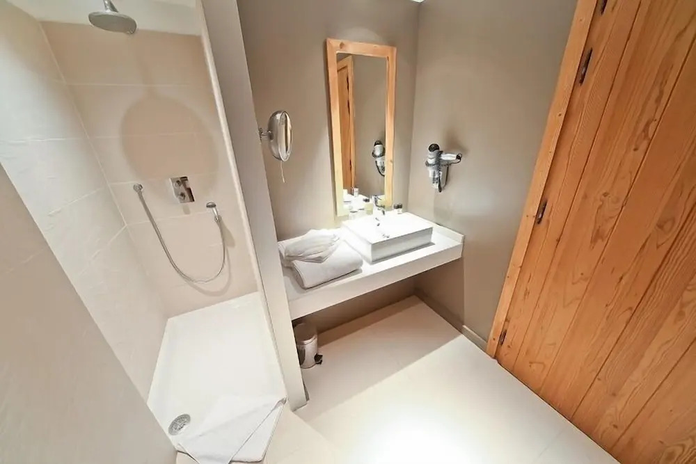 Le Chalet Blanc Hôtel & Spa