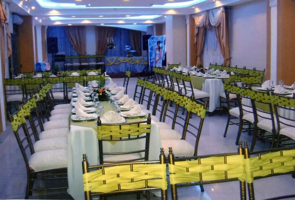 Hotel Perla Verde