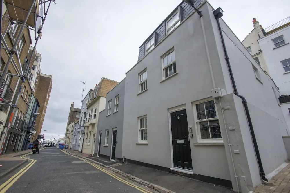 Steine House - Central- by Brighton Holiday Lets