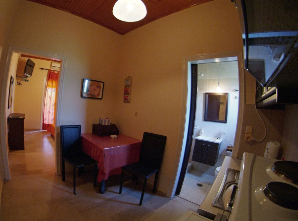 Erifili Apartments