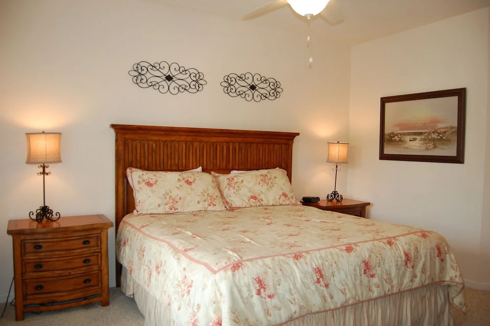 Legacy Villa 0304 2 Bedrooms 2 Bathrooms Villa
