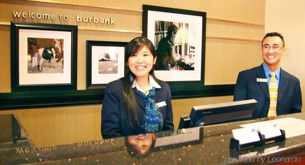 Hampton Inn & Suites Los Angeles Burbank Airport