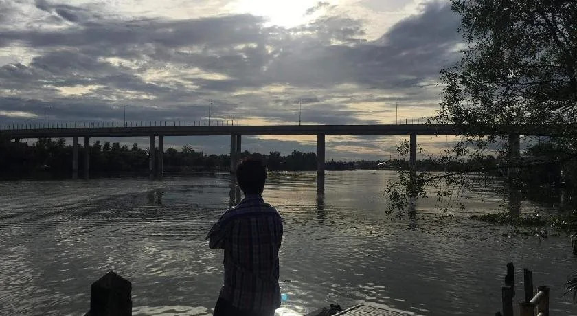 River House at Wat-Yai