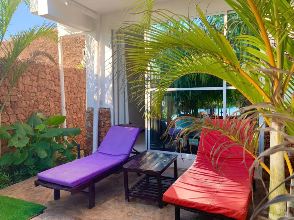 SunSeaBar Beach Resort