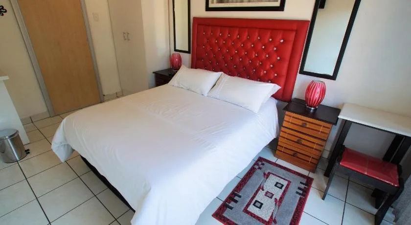 Linga Longa Guest House