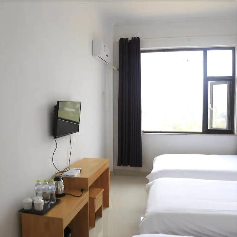 Maquan Hostel