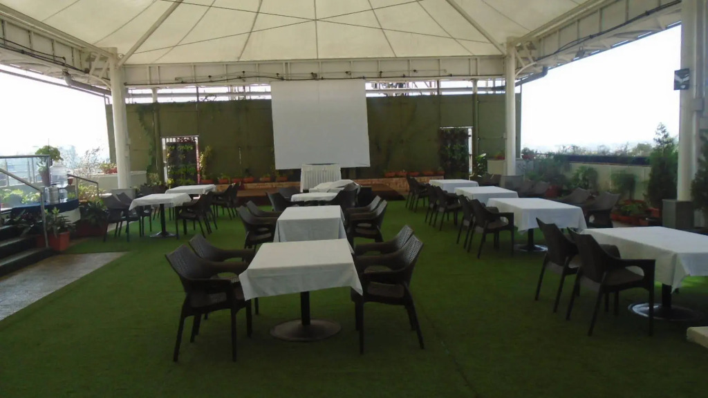 Hotel Vrishali Executive