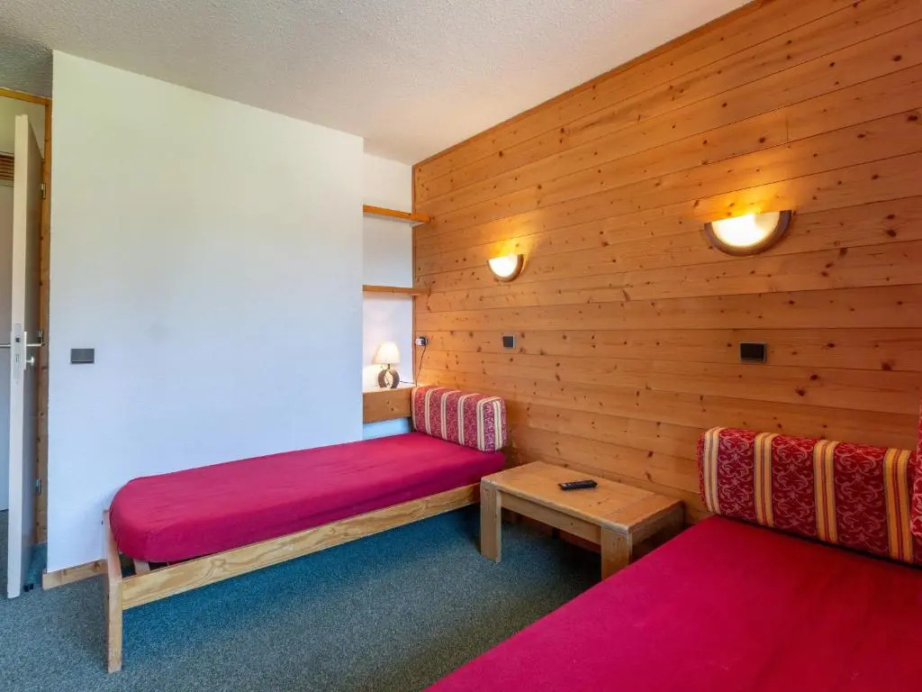Appartement La Plagne, 1 pièce, 4 personnes - FR-1-353-13