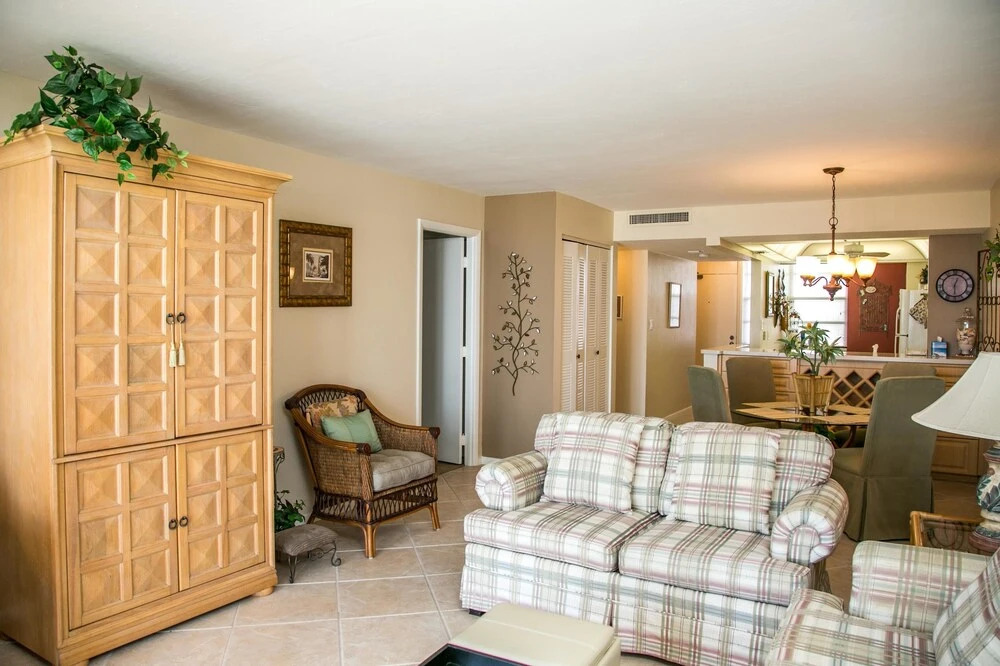 South Seas Tower 3 1005