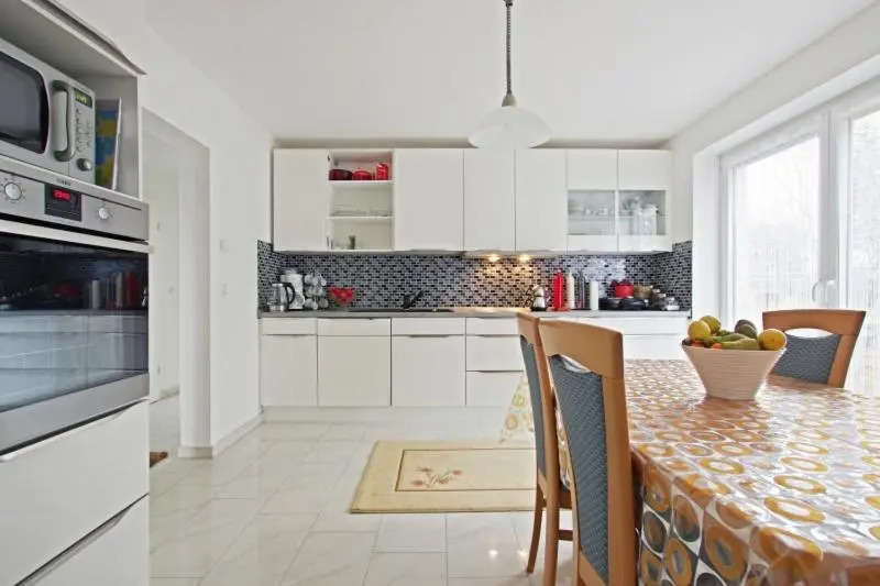5287 Private Rooms
