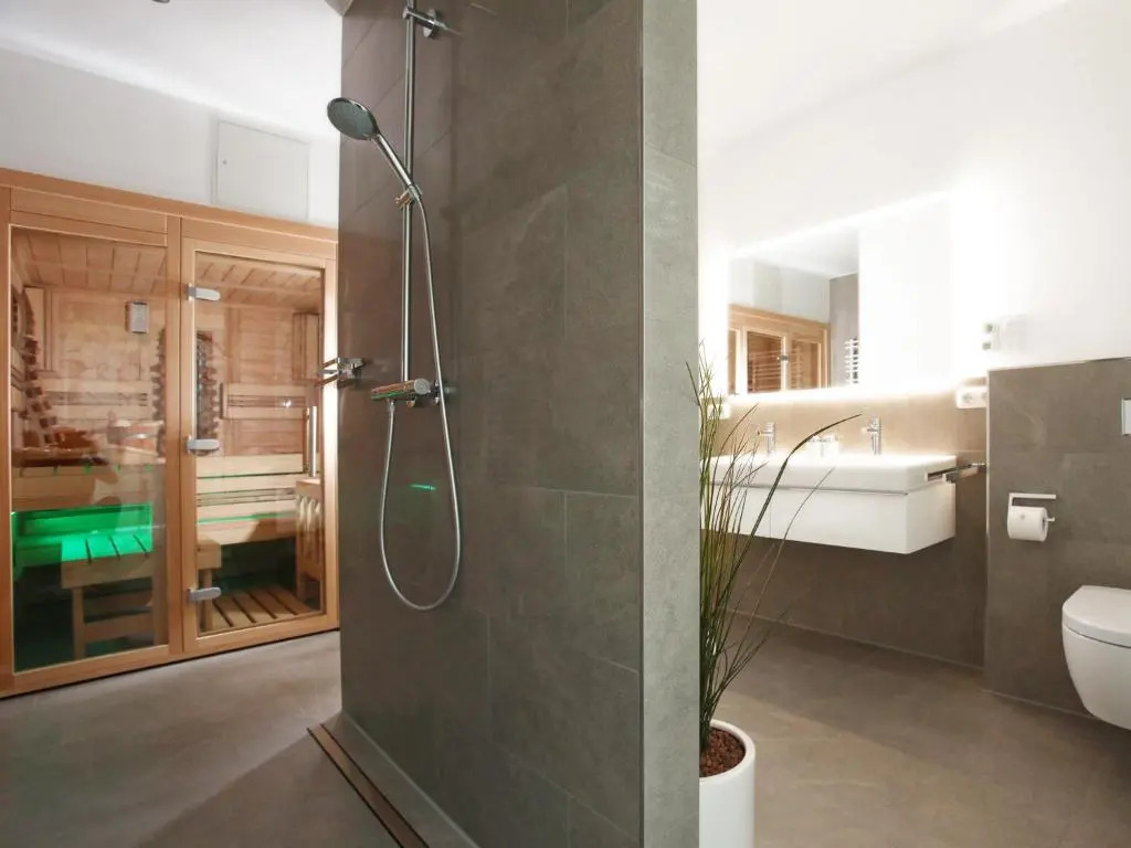 Villa Sonneninsel in Binz - mit Sauna und zwei Terrassen