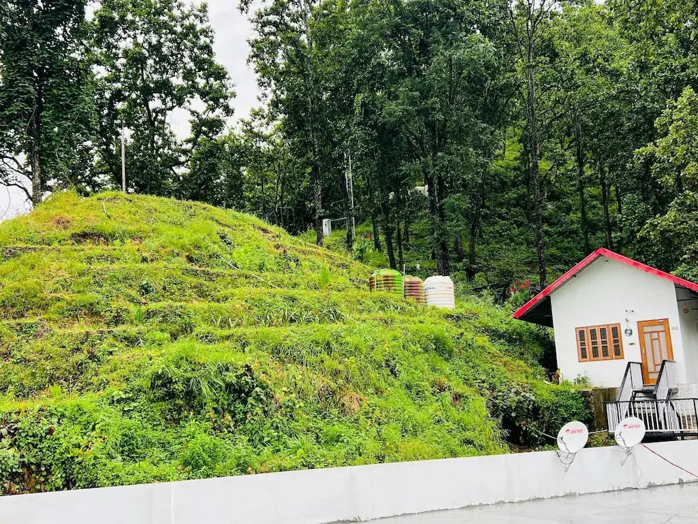 The Shalam Resort श्रीकृष्ण शरणं मम