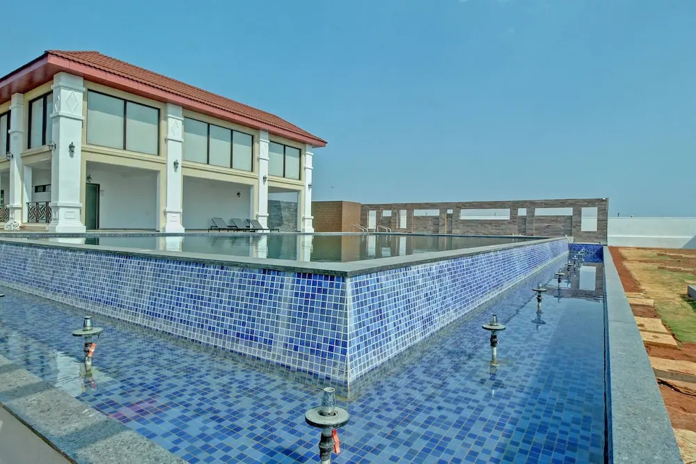 Palette - Spoorti Resort