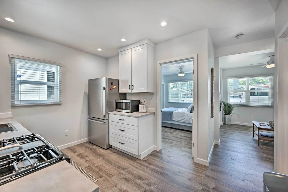 Stylish San Diego Apartment w/ Smart TV!