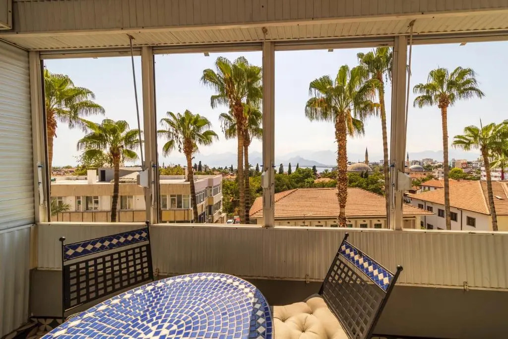 Central Flat with Great View in Muratpasa Antalya