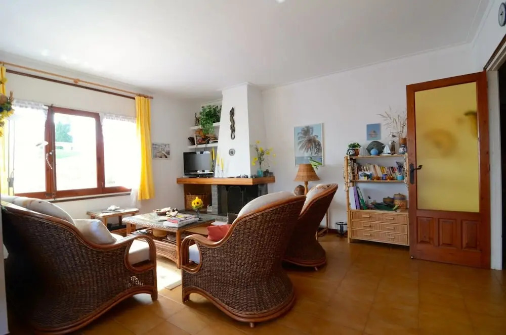 Villa Rocamaura 95