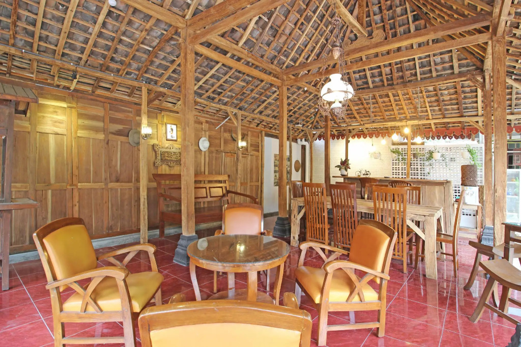 RedDoorz near Pojok Beteng Prawirotaman