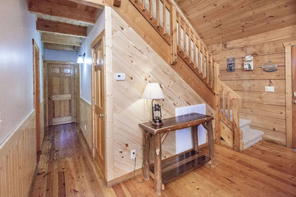 Best of Both Worlds by Eagles Ridge Resort