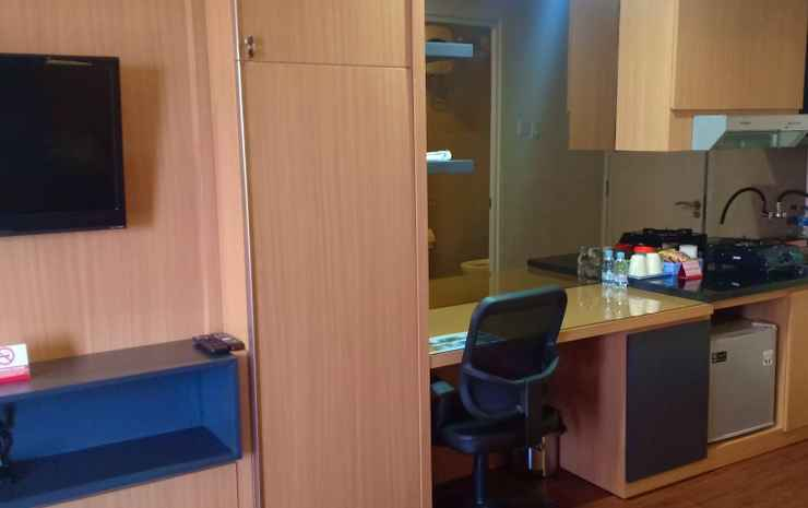 Studio Room at Sentraland Apartment (Lt. 15)