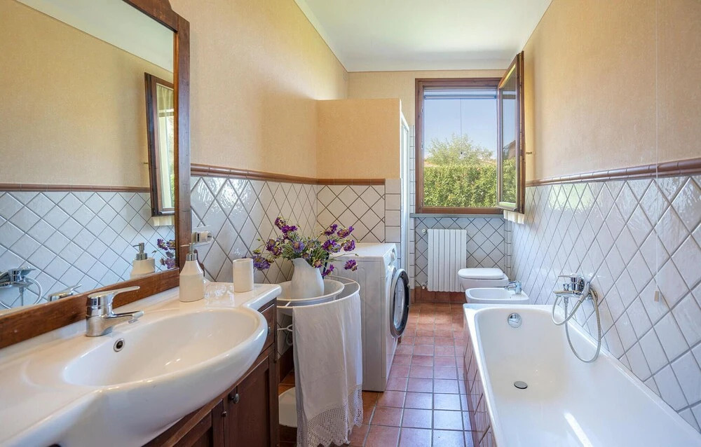 Beautiful Home In Lajatico -Pi
