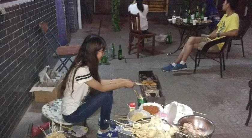 Pingyao Lefeng Youth Hostel - Ancient Town