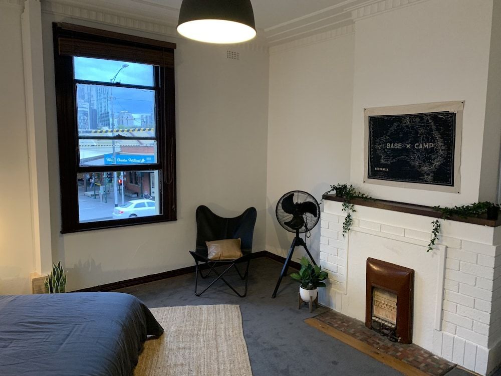 Central Club Hotel - North Melbourne