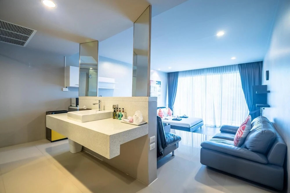 Spacious Studio in Karon With Direct Pool Access