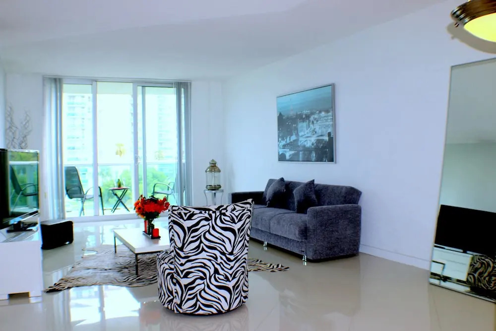 Ocean Reserve Sunny Isles