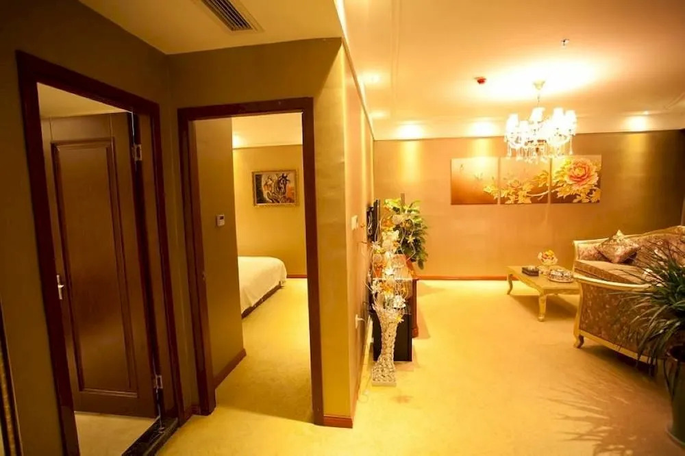 West Hotel