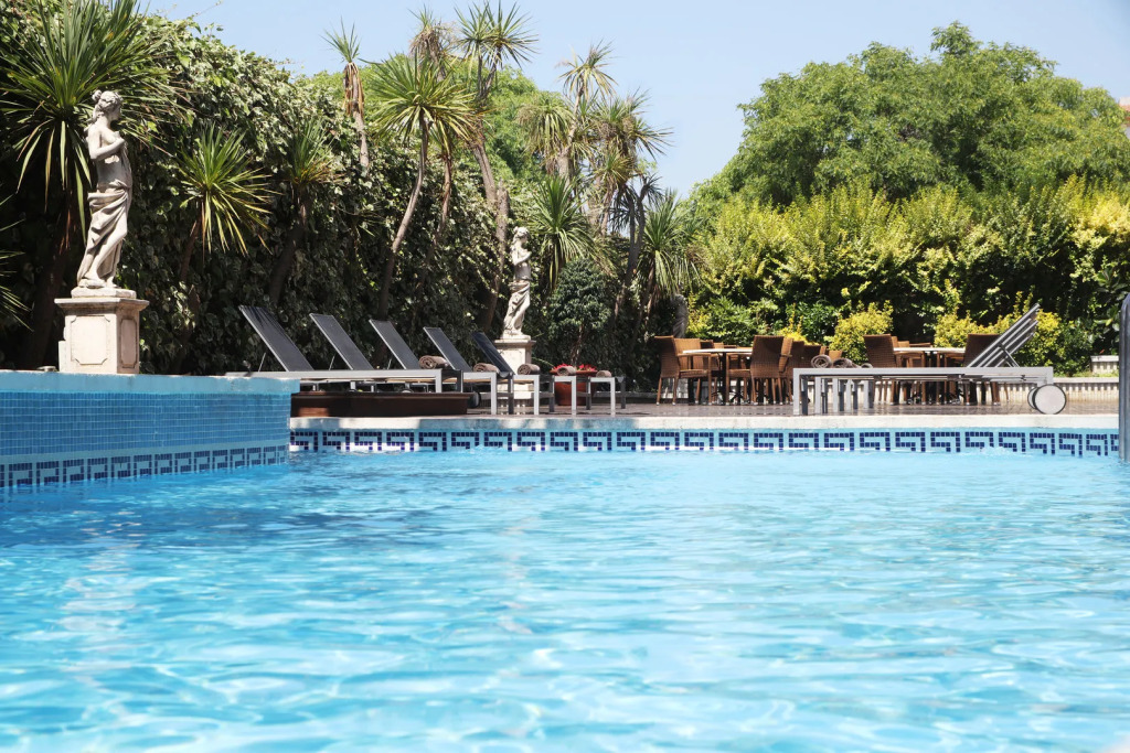 Augusta Club & Spa
