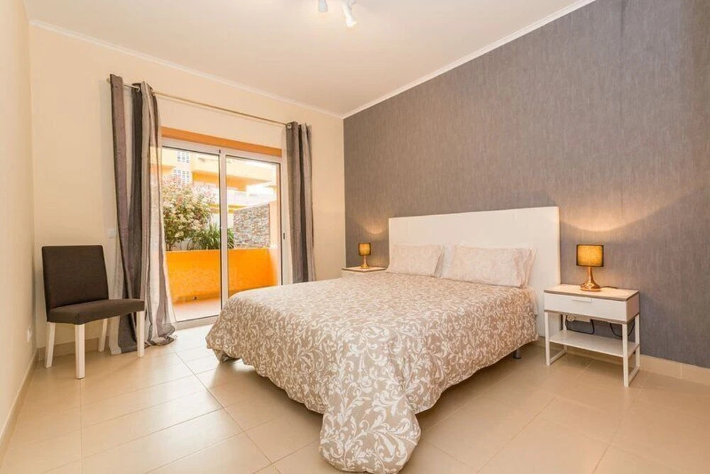 Ground Floor,Pool, Air Conditioning, Terrace, Bbq,15min Walk From Cabanas Center