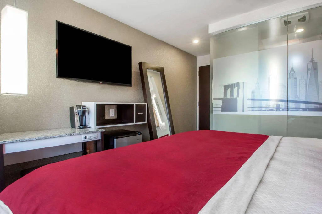 The Vue Hotel, Ascend Hotel Collection