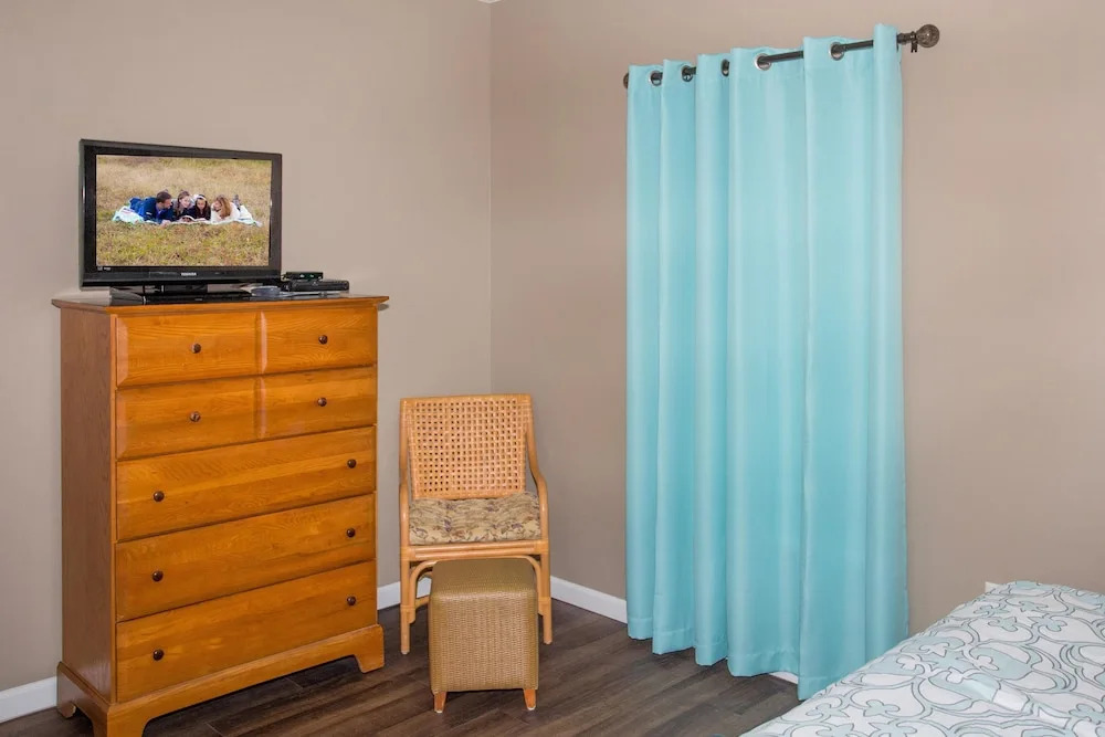 Whispering Pines 541