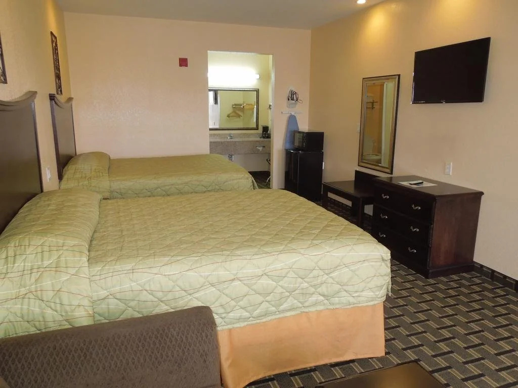 Homegate Inn & Suites West Memphis