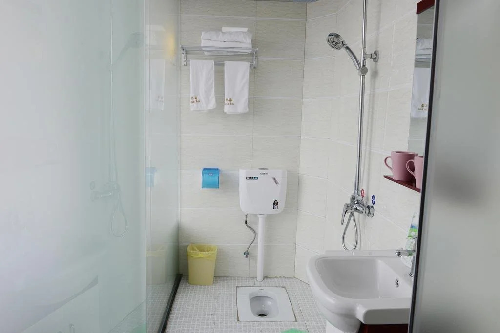 Aiqinhai Fashion Hotel